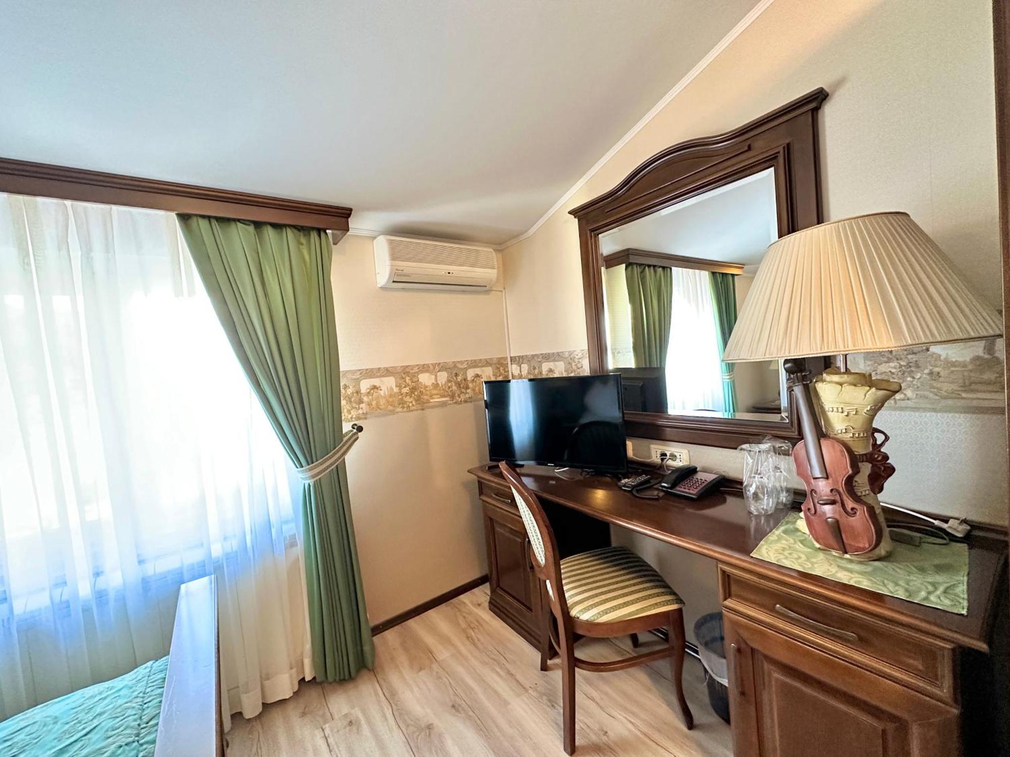 Boutique Hotel Grahor Sežana Rom bilde