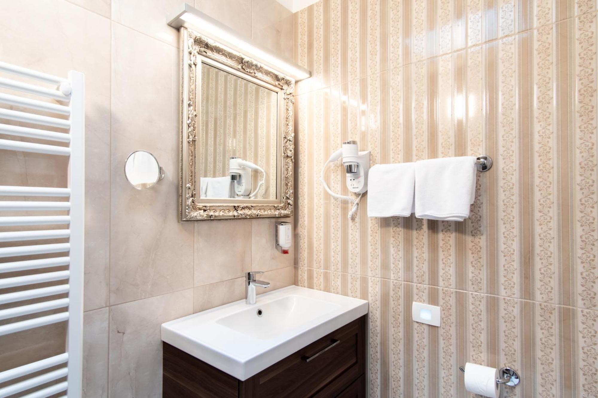 Boutique Hotel Grahor Sežana Rom bilde